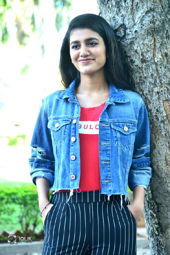 Priya-Prakash-Varrier-New-Photos